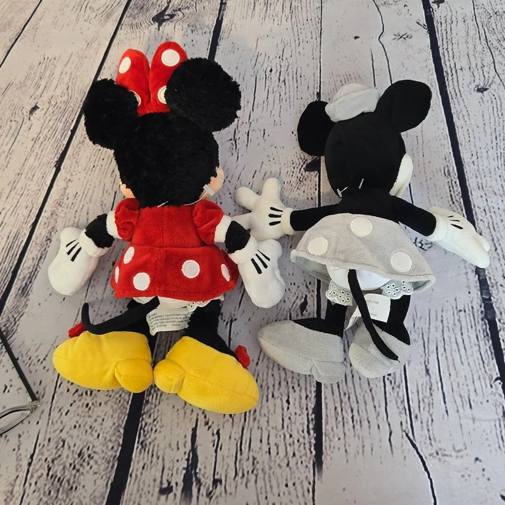 Disney Minnie Mouse Plush